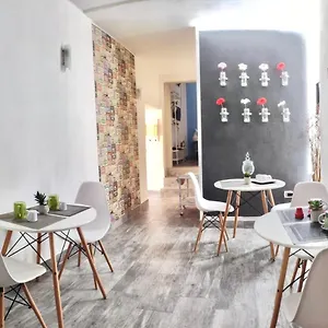  Appartement Domus Rubra